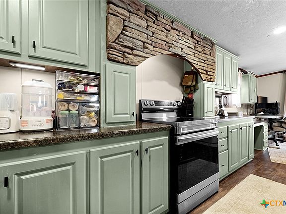 5th image of 2850 Woodrow Center Rd