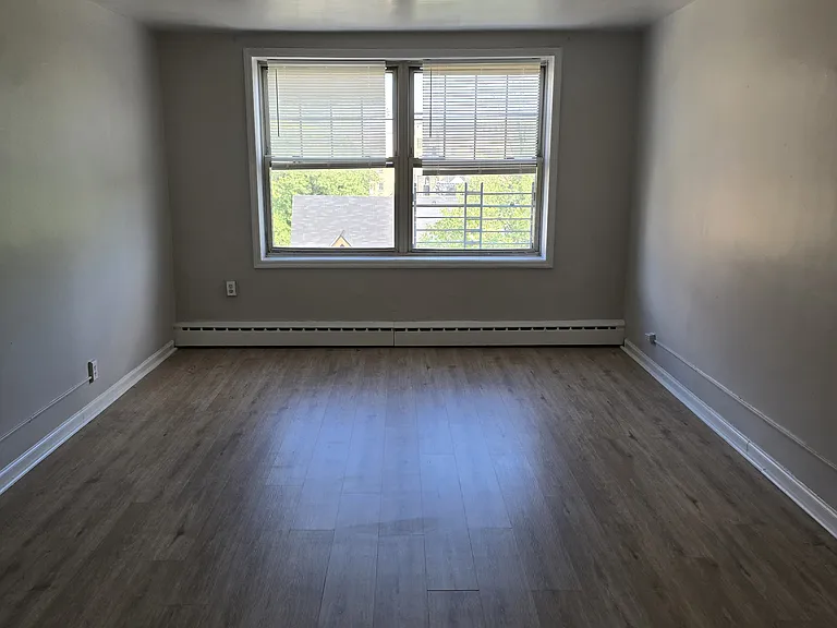 2463 John F Kennedy Blvd #6 — Photo 10