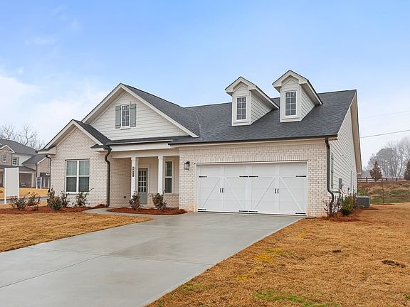 2nd image of 6905 Eloise Dr