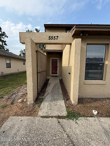 5557 Greatpine Ln S Photo 1