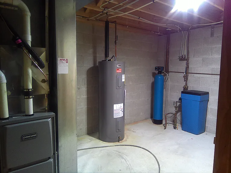 1103 Autumn Dr — Photo 30
