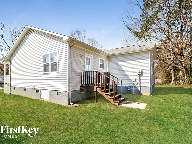 3817 Central Ave — Photo 15