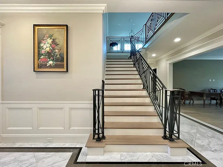 85 W Birchcroft St — Photo 3