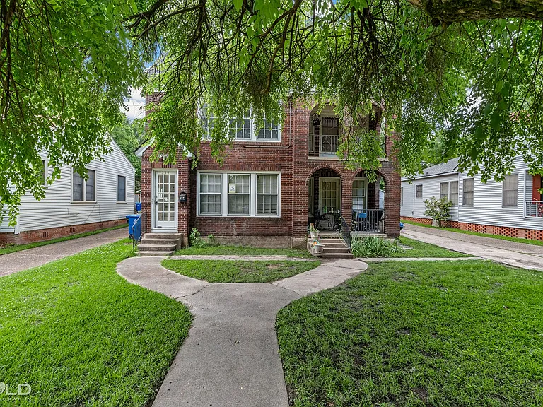 234 Boulevard St — Photo 3