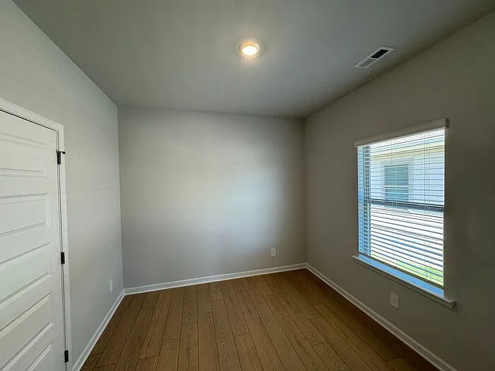 15589 Ruthie Lynn Dr — Photo 35