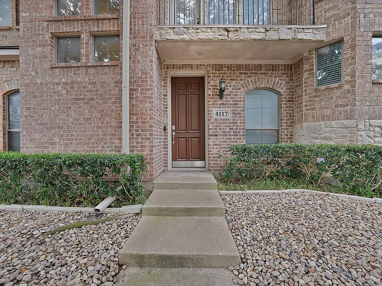 4117 Lafayette St — Photo 2