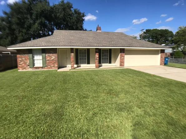 100 Merida Dr, Lafayette, LA 70506