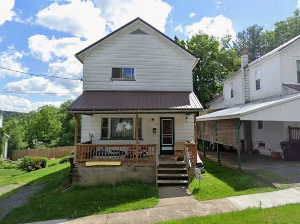 516 Jones St, Titusville, PA 16354