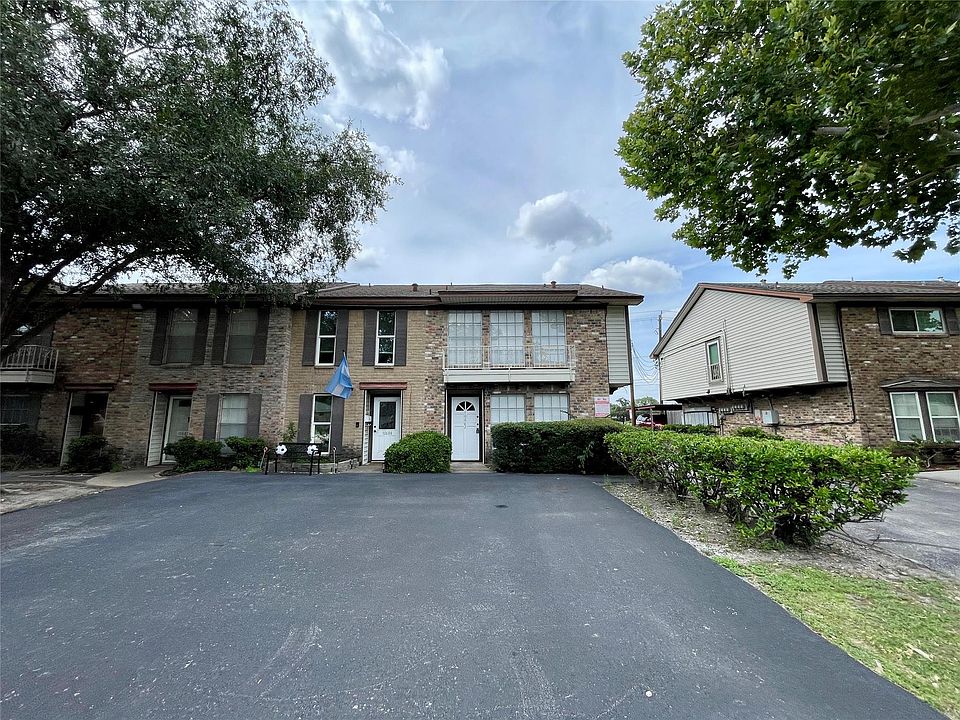 1st image of 10682 Hazelhurst Dr #14