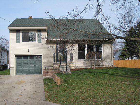 2nd image of 1903 Ames St