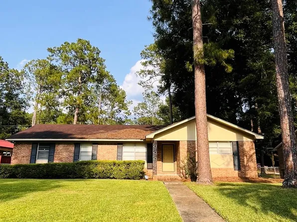 2010 Juniper Dr, Albany, GA 31721