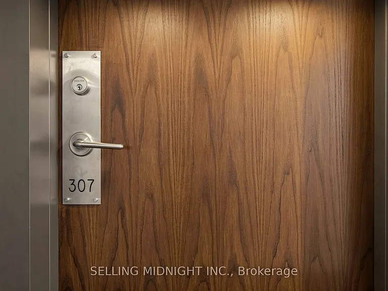 80 Western Battery Rd #307 — Photo 2