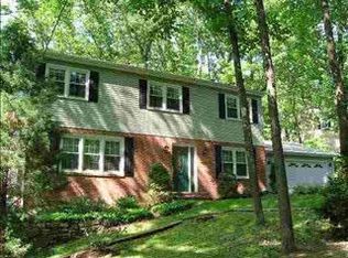 1336 Kuhn Rd, Boiling Springs, PA 17007