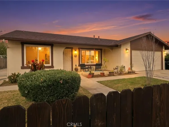 281 Eastwood Pl, Hemet, CA 92544