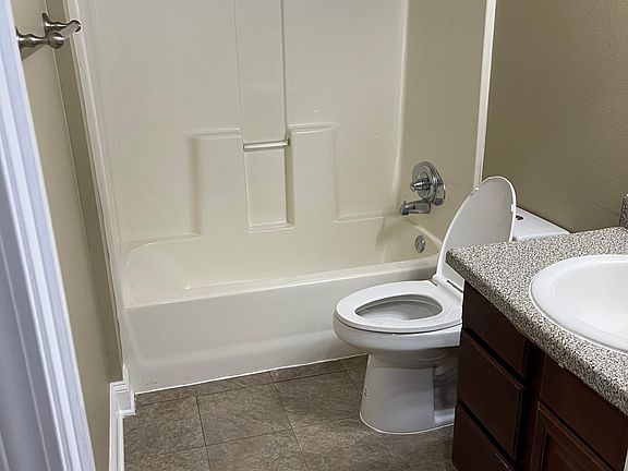 5th image of 3201 N Galvez St APT A