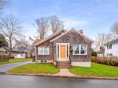 18 Ledyard St, Newport, RI, 02840