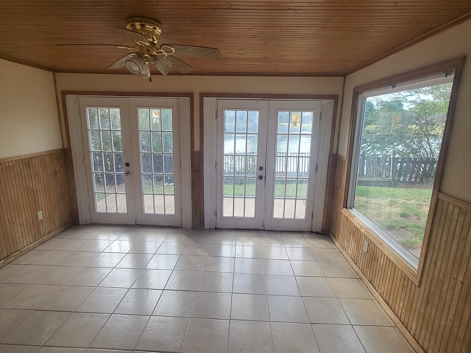 2232 Lake Springs Lane - 1 — Photo 2