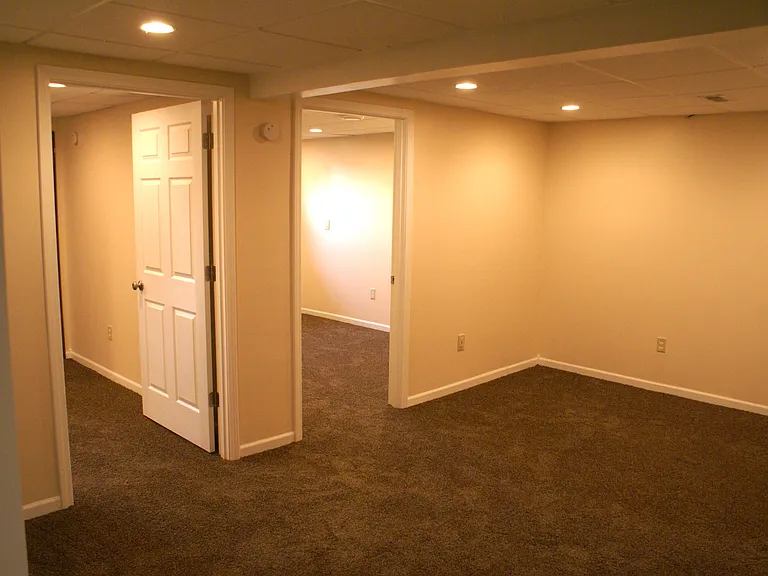 11220 Curtis Ave — Photo 31