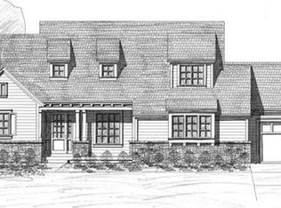 9207 Manor Rd, Leawood, KS 66206