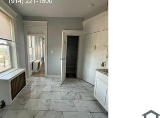 38 Park Hill Ave APT 3, Yonkers, NY 10701