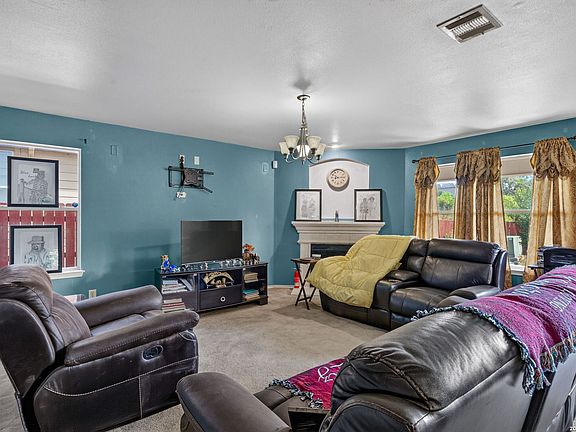 4th image of 8706 Discovery Way
