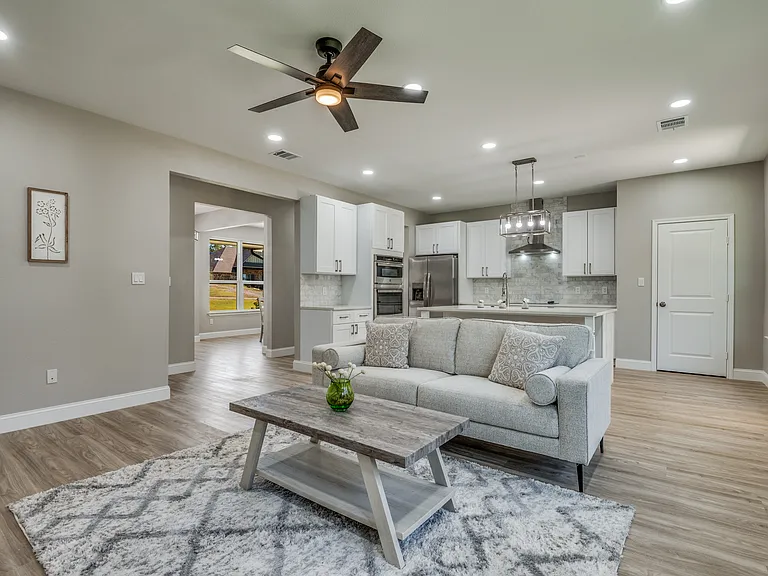 206 Splitrail Dr — Photo 12