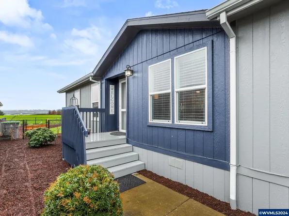 4155 NE Three Mile Ln Spc 55, McMinnville, OR 97128
