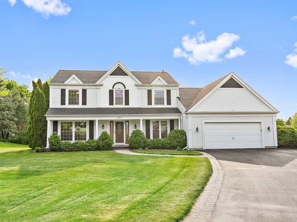 923 Saratoga Pkwy, Dundee, IL 60118