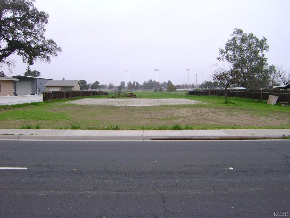 1st image of 1045 E Grangeville Blvd