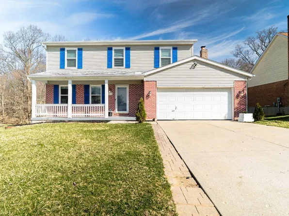 8715 Sarahs Bend Dr, Cincinnati, OH 45251