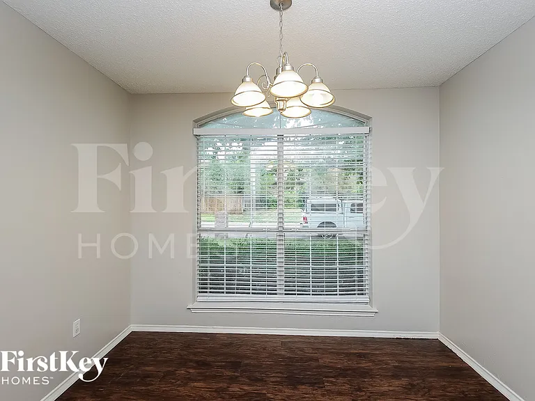 7956 Clear Brook Cir — Photo 7