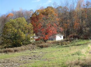 151 Cottonwood Rd, Chicora, PA 16025