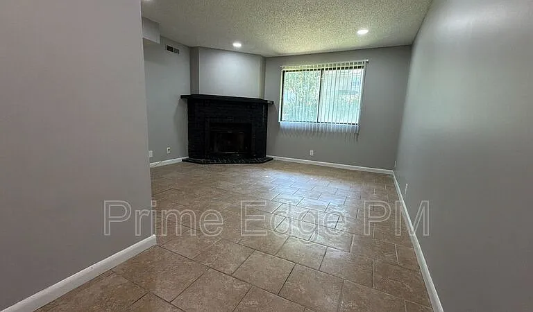 1541 S 21st St #1 — Photo 5