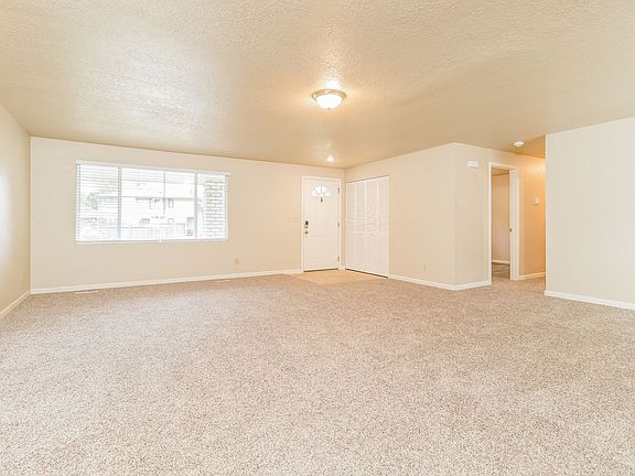 5th image of 12203 45th Ave NE