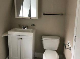 78 Pleasant St APT 5, Marblehead, MA 01945