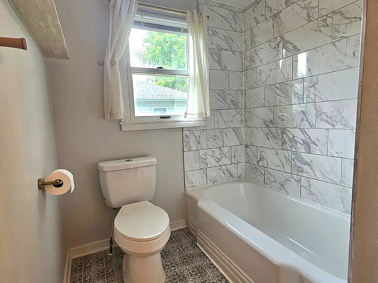 3029 Texas Ave S — Photo 6