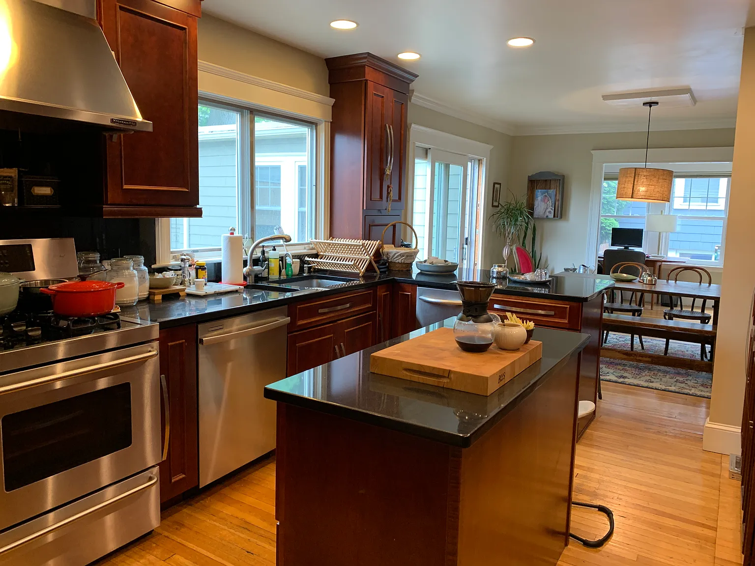 2 bed, 1413 sqft, $3,500 — Photo 2