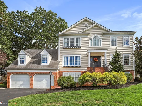10703 Connor Dr, Williamsport, MD 21795