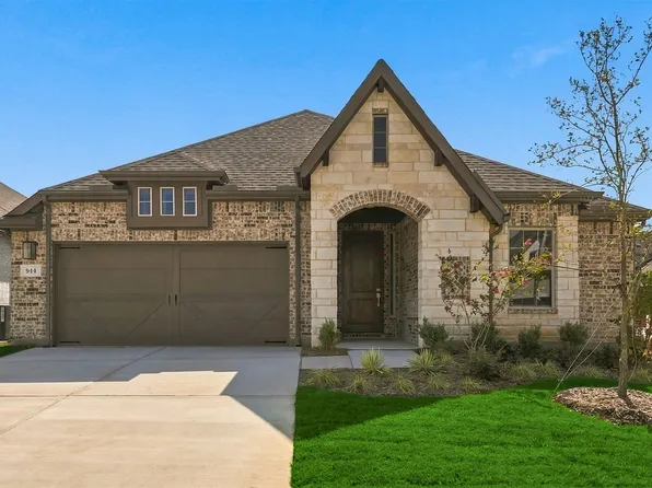 944 Alberta Spruce Rd, Fort Worth, TX 76247