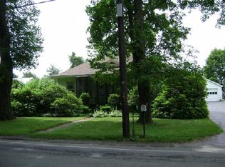 131 Pine St, Amherst, MA 01002