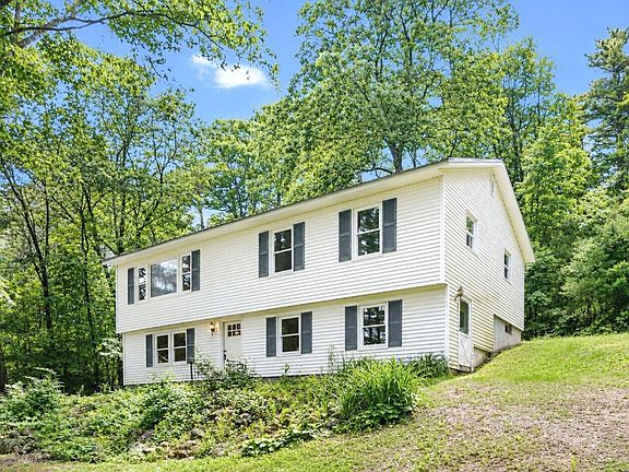 3rd image of 152 Blake Road