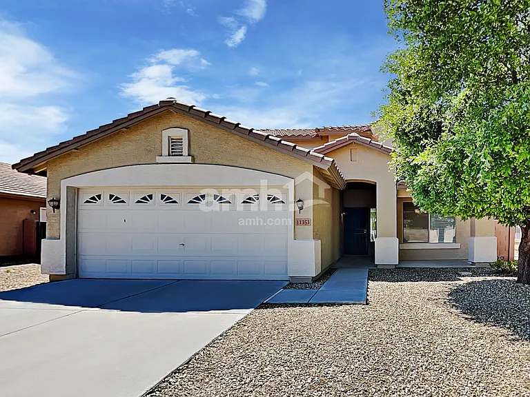 11353 W Buchanan St — Photo 1