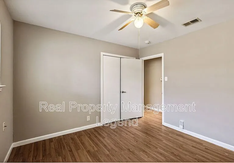 13425 Janwood Ln — Photo 8
