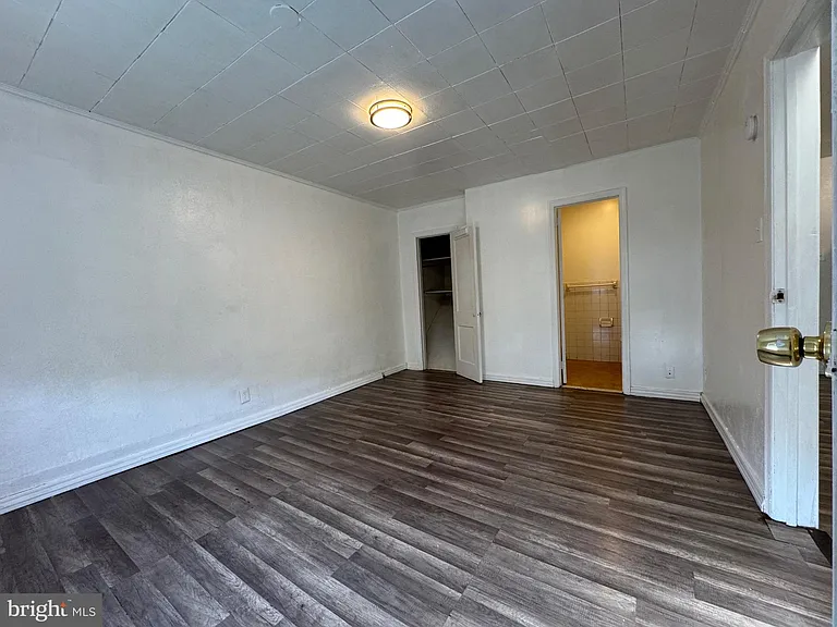 222 Long Ln #2F — Photo 13