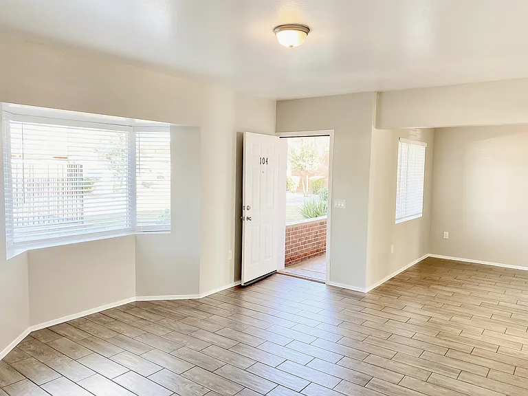 1301 E Thomas Rd #104 — Photo 12