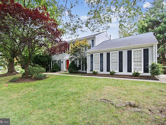 3rd image of 9137 Falls Chapel Way