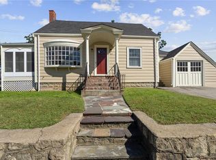 662 Metacom Ave, Warren, RI 02885