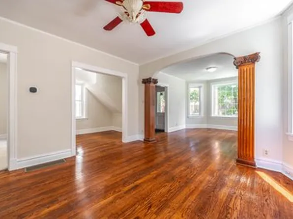 2112 N Avers Ave #1, Chicago, IL 60647