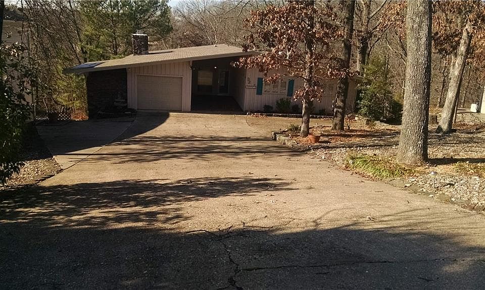 1st image of 32 Duvall Ln