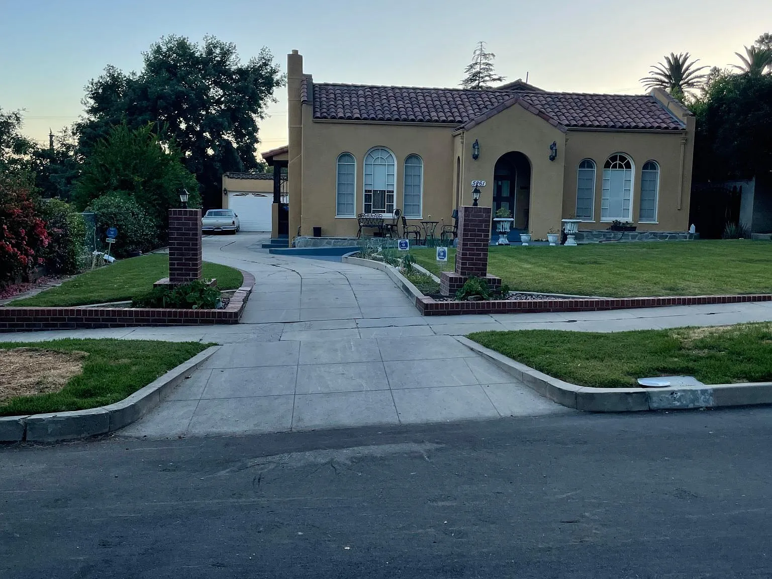 5261 La Roda Ave — Photo 4